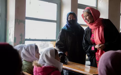 On 5 December 2023, Raffaella Iodice, European Union Chargée d’Affaires a.i. to Afghanistan, visits girls in a primary school in Kabul, Afghanistan.