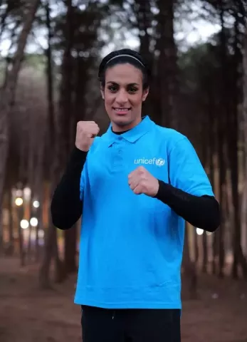 La championne de boxe et ambassadrice nationale de l'UNICEF Imane Khelif