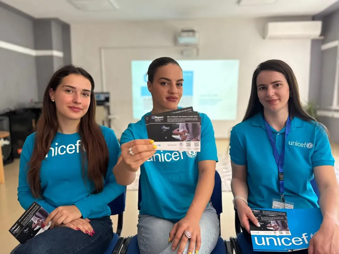 youth in unicef shirt