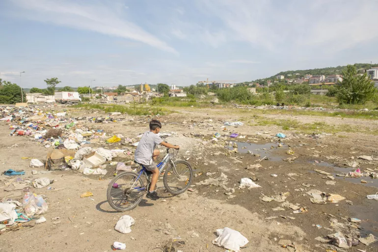 Inhumane living conditions roma settlement near Pancevacki Bridge, Belgrade, Serbia.