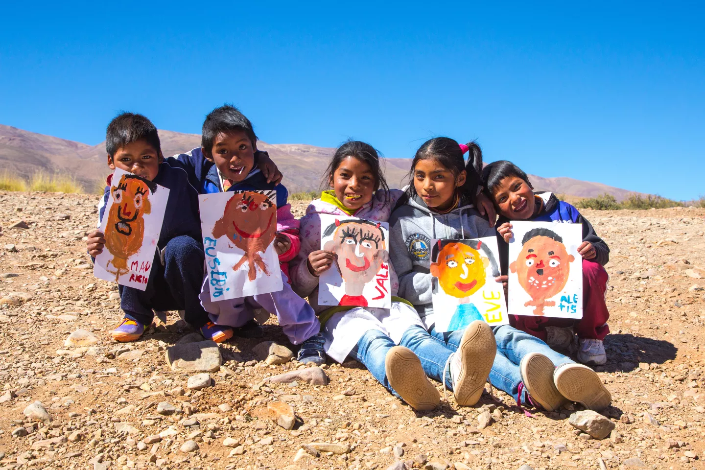 ni&ntilde;os y ni&ntilde;as en el norte de argentina