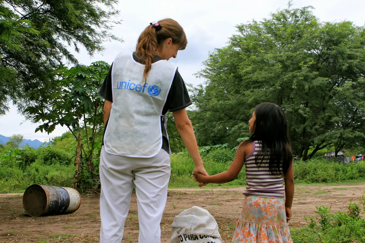 trabaja con unicef