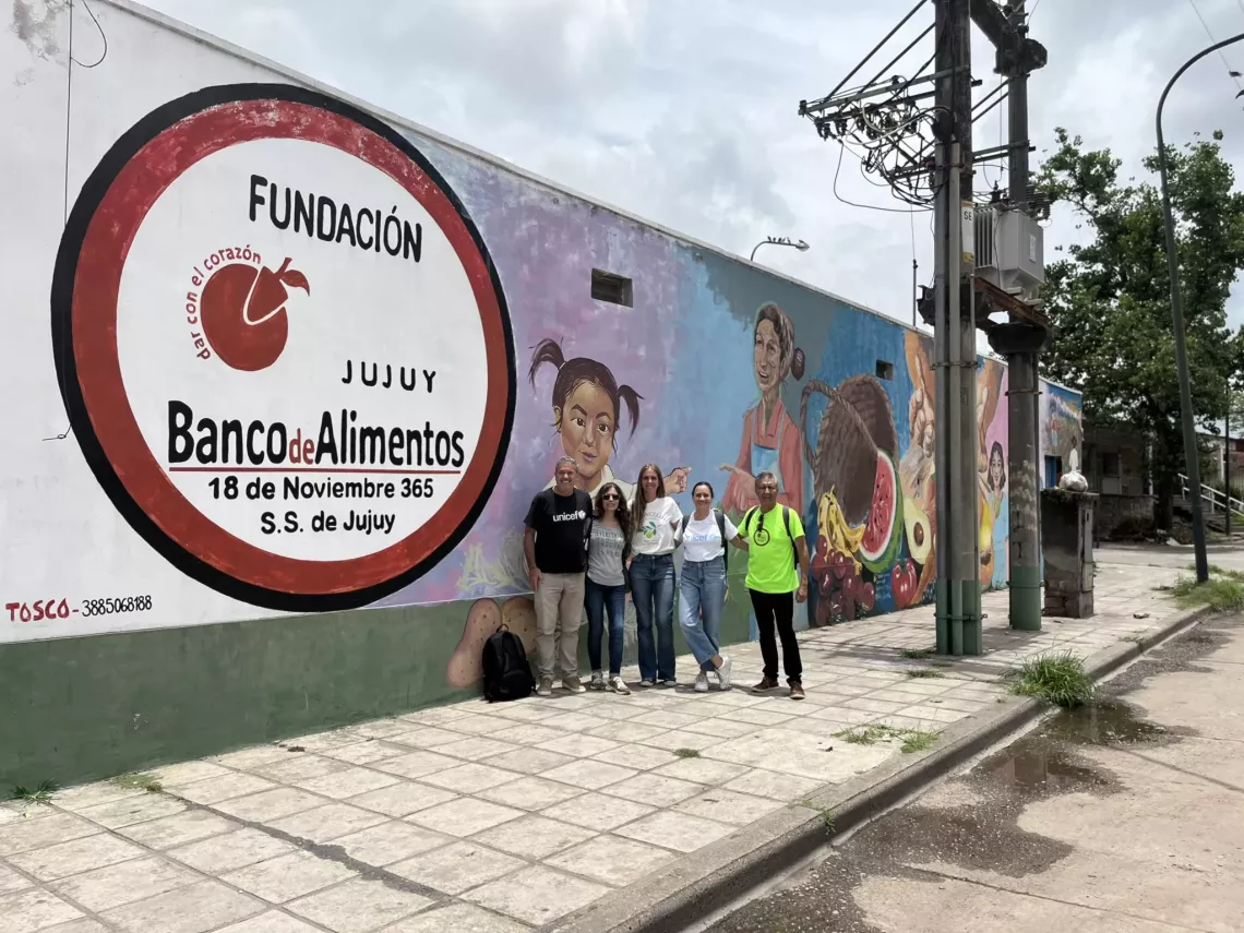El equipo de UNICEF y de Banco de Alimentos visitan el dep&oacute;sito que asiste a 49 entidades beneficiarias.