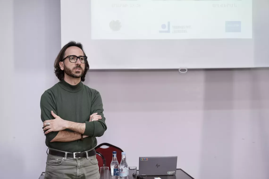 On 25-26 March 2025 UNICEF and Teach for Armenia Educational Foundation (TFA) brought together 21 teachers and education specialists in a two-day Teachers' conference focused on modeling remedial learning. 