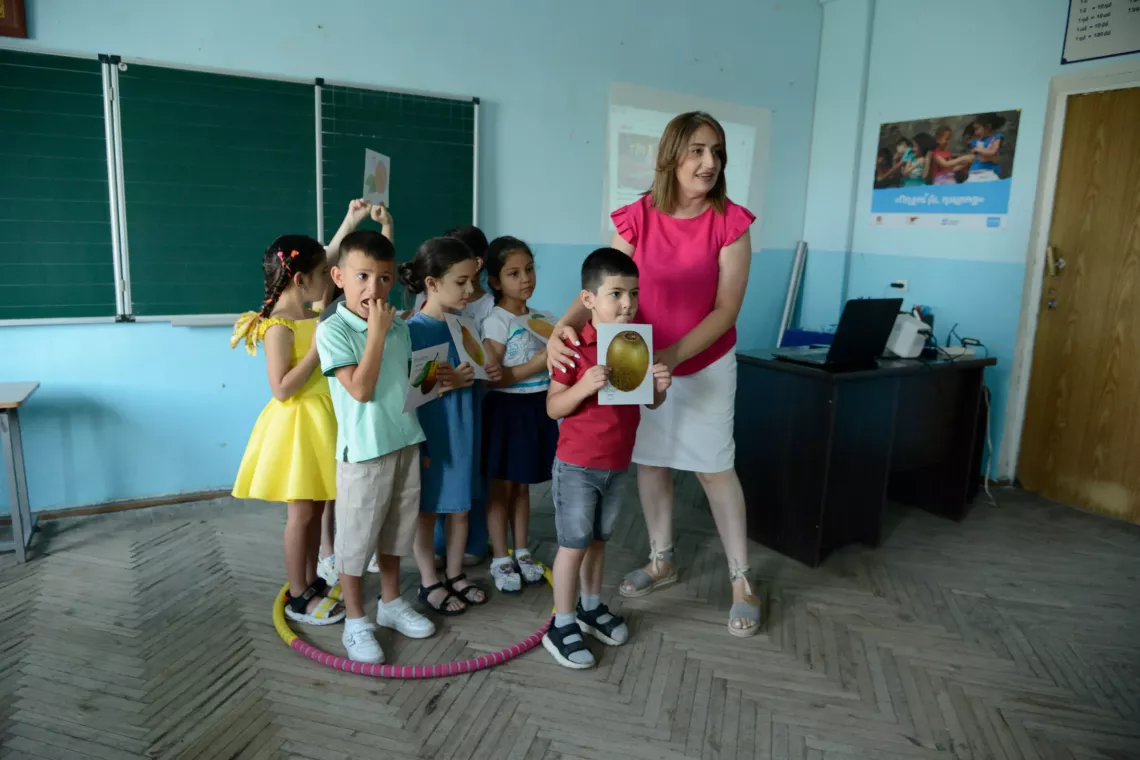 Ամռան ընթացքում &laquo;Կրթությունը չի կարող սպասել&raquo; հիմնադրամի աջակցությամբ կազմակերպվել են դպրոցին նախապատրաստող մեկամսյա դասեր 5-6 տարեկան երեխաների համար: