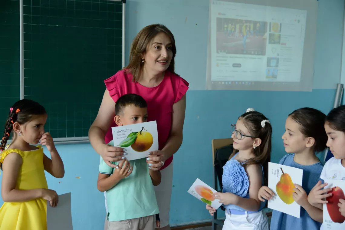 Ամռան ընթացքում &laquo;Կրթությունը չի կարող սպասել&raquo; հիմնադրամի աջակցությամբ կազմակերպվել են դպրոցին նախապատրաստող մեկամսյա դասեր 5-6 տարեկան երեխաների համար: