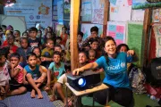 This fun, interactive art session helps to bring more children to the hubs and connect them to critical services.