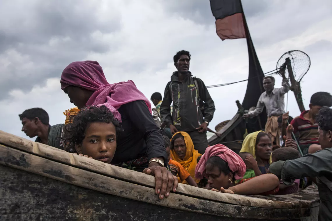 Rohingya children and families