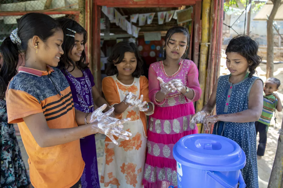 In Cox&rsquo;s Bazar, UNICEF designed an innovative programme to &ldquo;Make WASH Fun&rdquo; for children, placing them at the centre of COVID-19 hygiene promotion response efforts. 