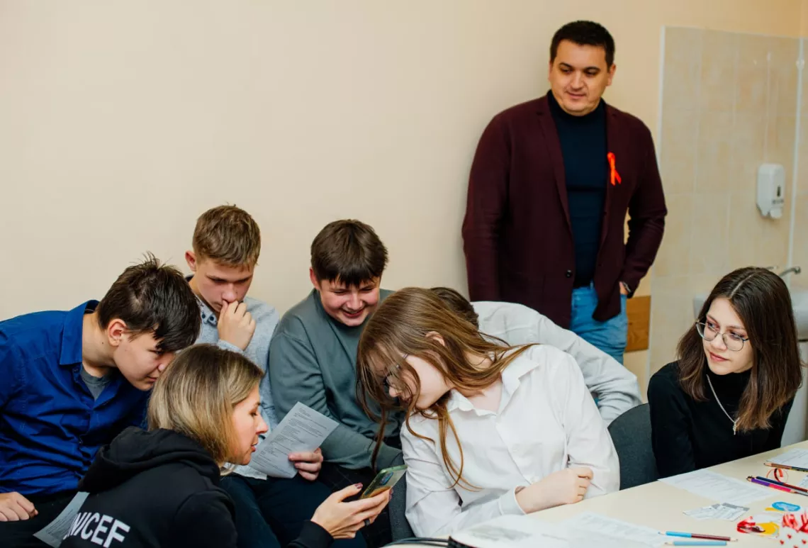 Представитель Юнисеф в Беларуси и подростки