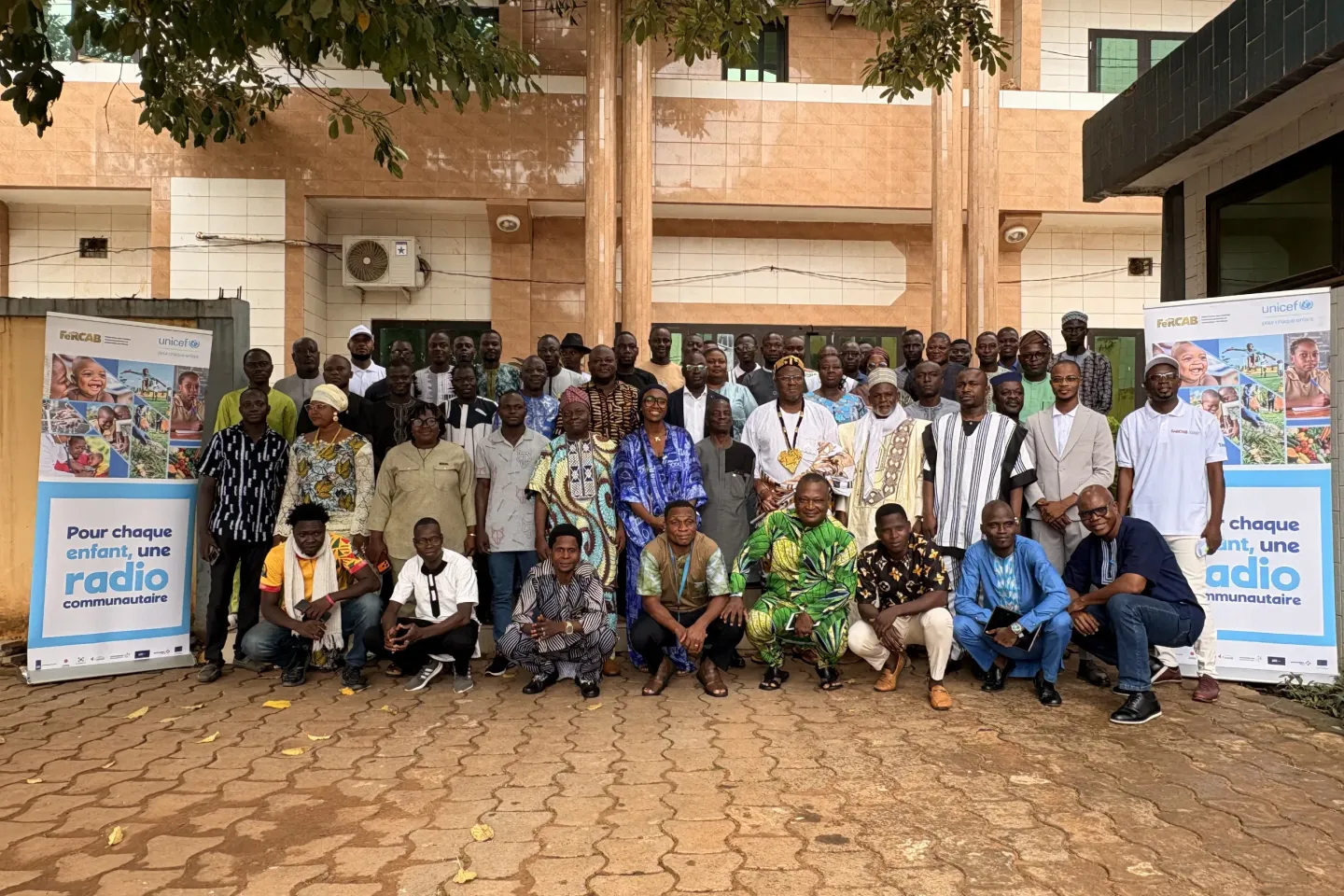 L&rsquo;UNICEF et 35 radios communautaires renforcent leur partenariat
