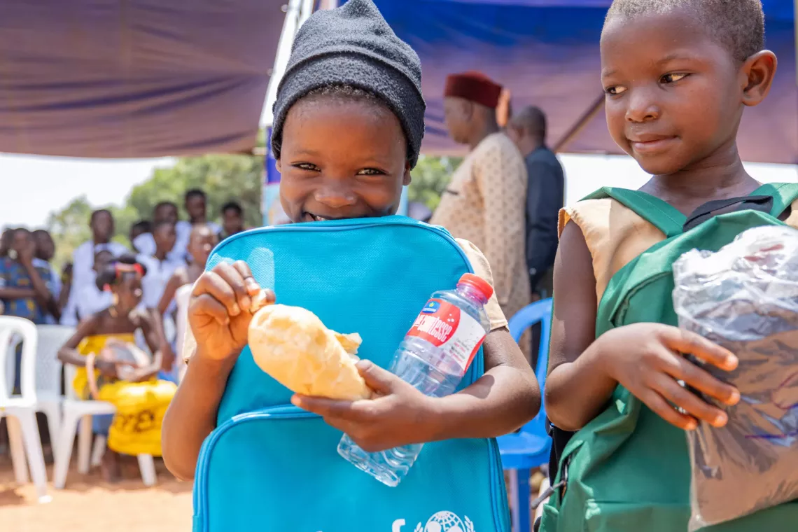 Campagne nationale de distribution de kits scolaires 2024-2025 : Un pas de plus vers l'&eacute;quit&eacute; &eacute;ducative au B&eacute;nin