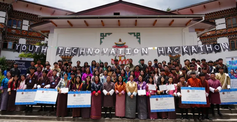 The Tech-novation Hackathon participants, with Minster of Education and Skills Development Her Excellency Yeezang Dee Thapa, officials of MoESD, the UNICEF Bhutan representative Rushnan Murtaza and the lecturers of the participating colleges, after  showcasing their digital innovations. 