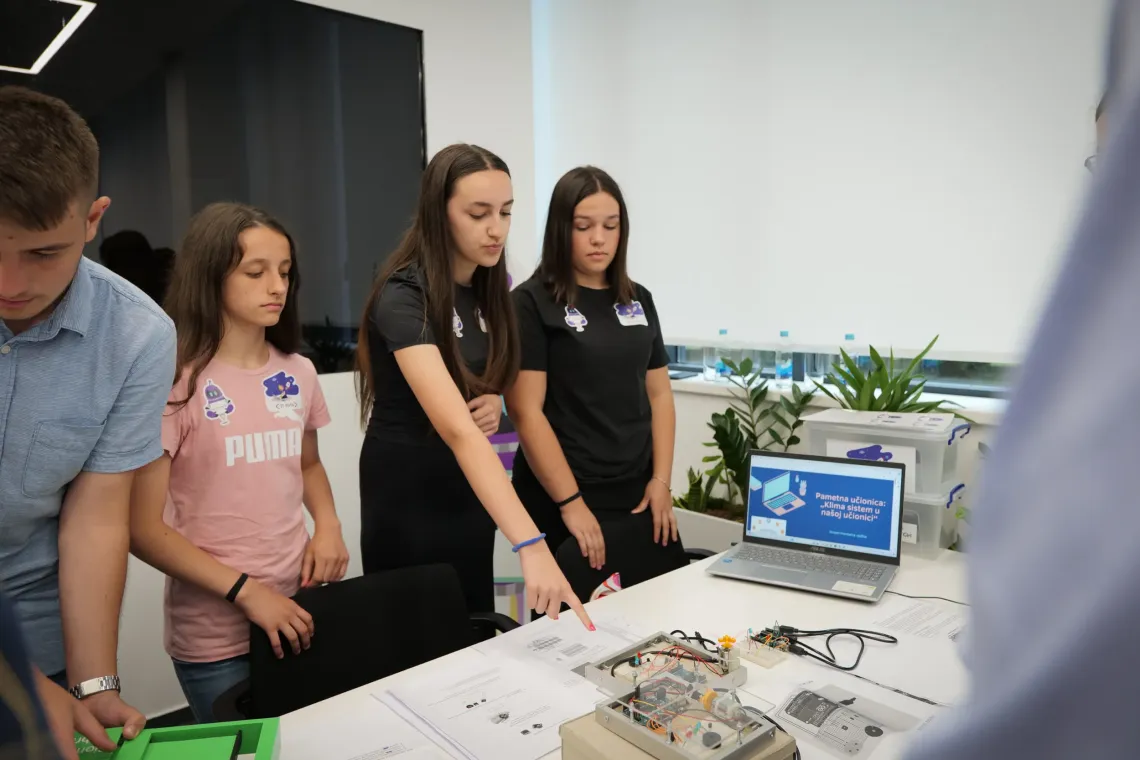 Tinkering with Ewaste