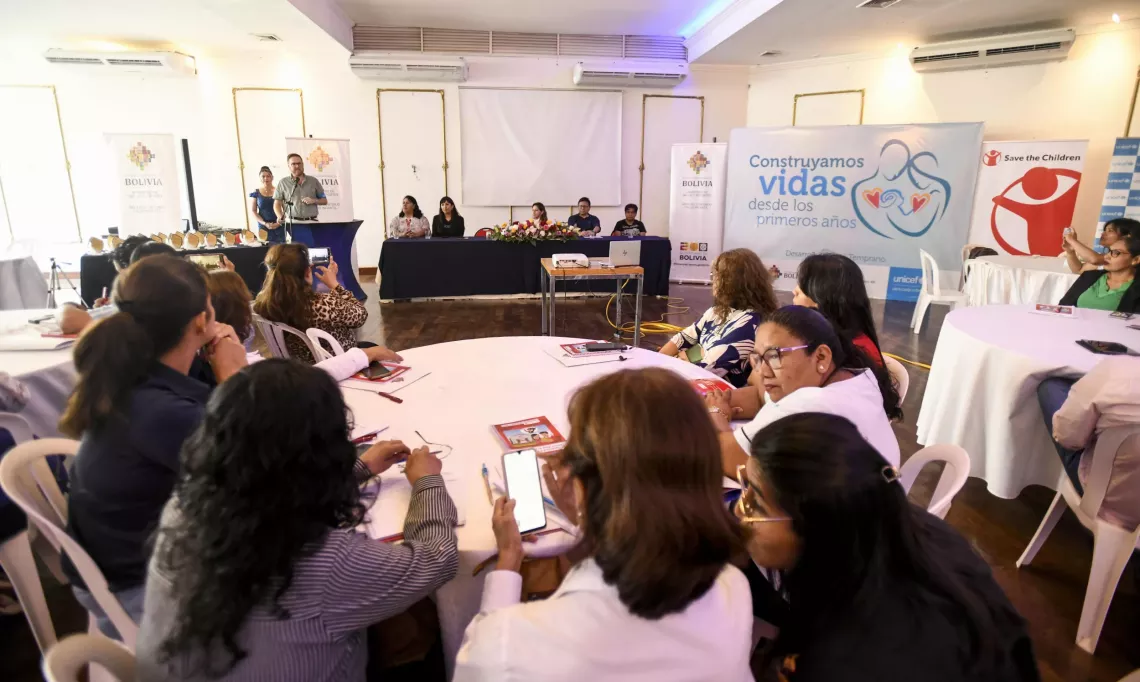 Bolivia, mil d&iacute;as, desarrollo infantil temprano, cuidado para el desarrollo infantil