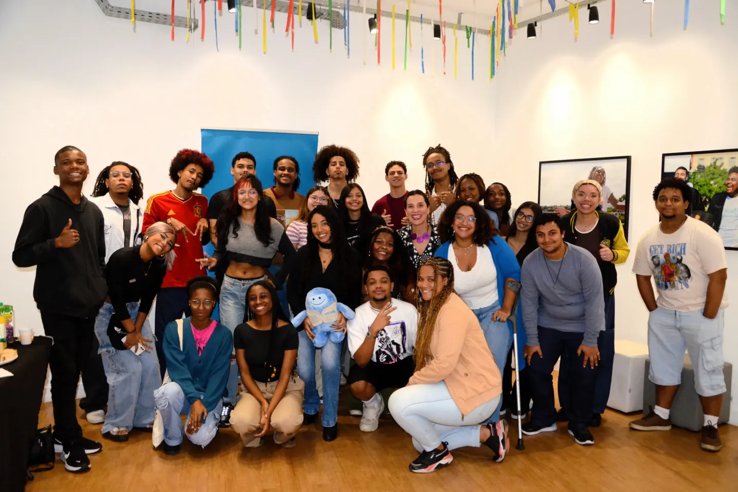grupo de adolescentes e jovens do Rio de Janeiro