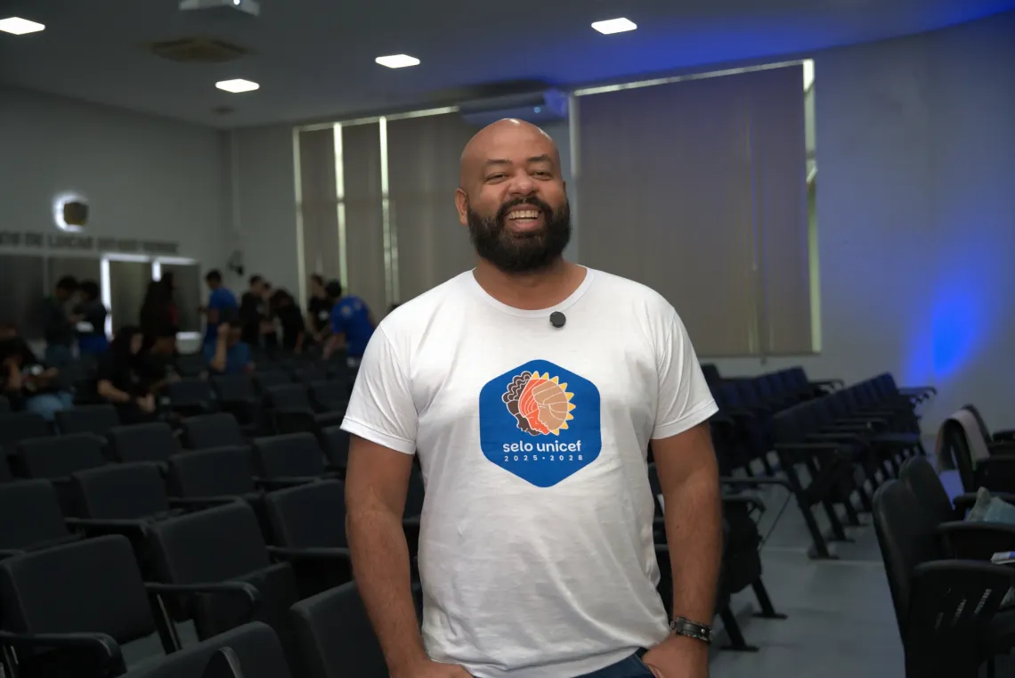 Adriano - Cr&eacute;dito Andr&eacute; Hernandes.