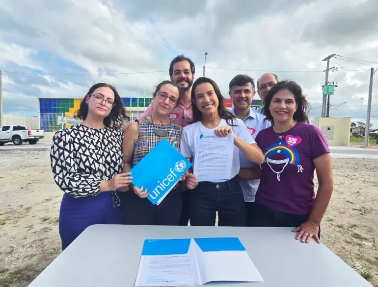 Raquel Lyra formaliza compromisso com propostas de preven&ccedil;&atilde;o &agrave;s viol&ecirc;ncias, enfrentamento ao racismo e prioridade aos recursos p&uacute;blicos para a inf&acirc;ncia