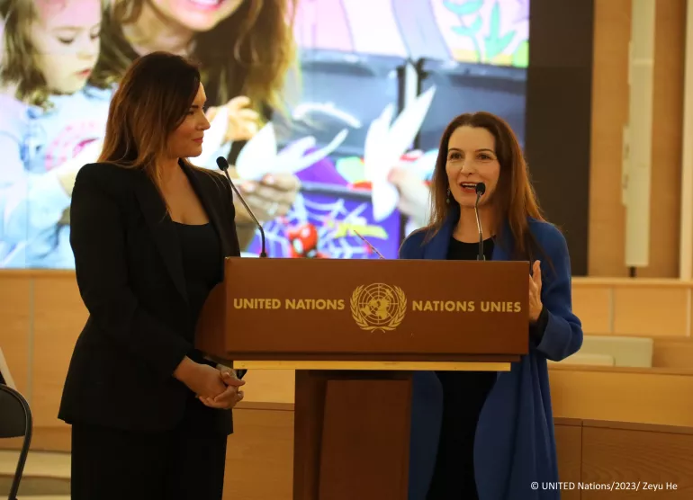 Националният посланик на добра воля сподели една сцена с УНИЦЕФ и други високопоставени представители на ООН, за да се застъпи за детските права 