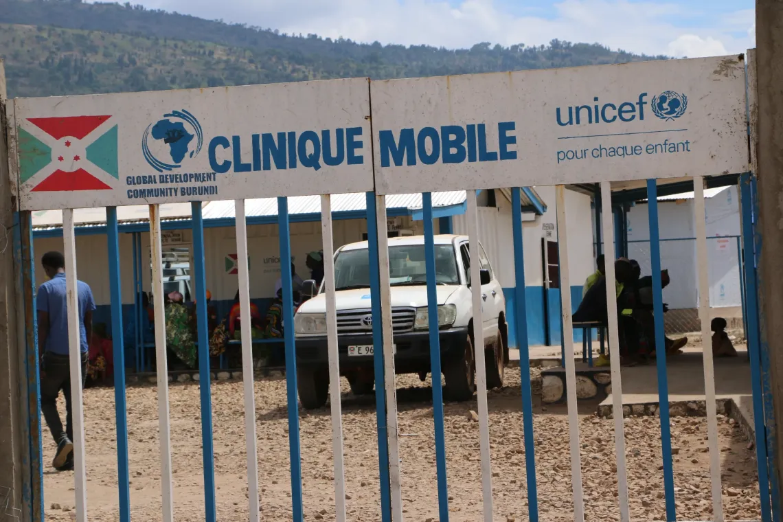 The Musenyi 2 mobile clinic, viewed from the outside.