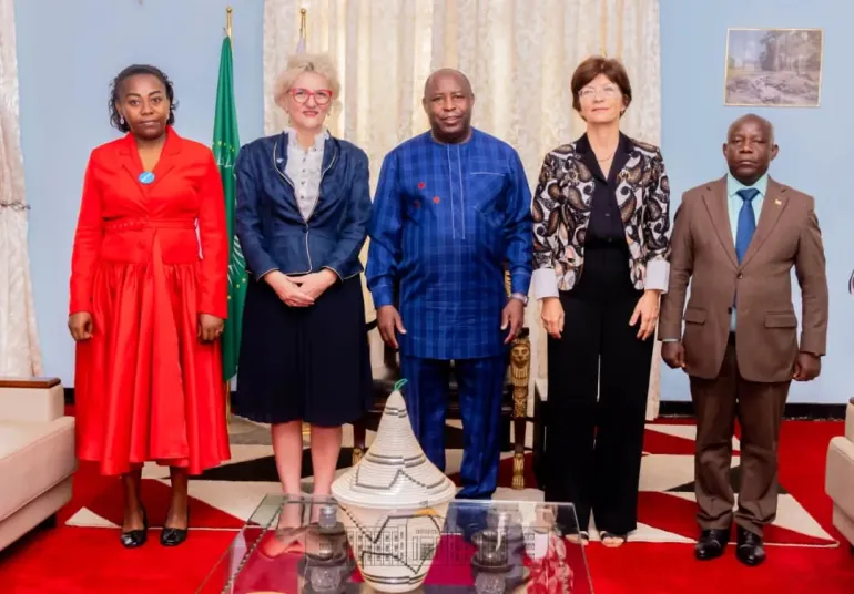Le Pr&eacute;sident du Burundi &Eacute;variste Ndayishimiye et la Directrice r&eacute;gionale de l&rsquo;UNICEF 