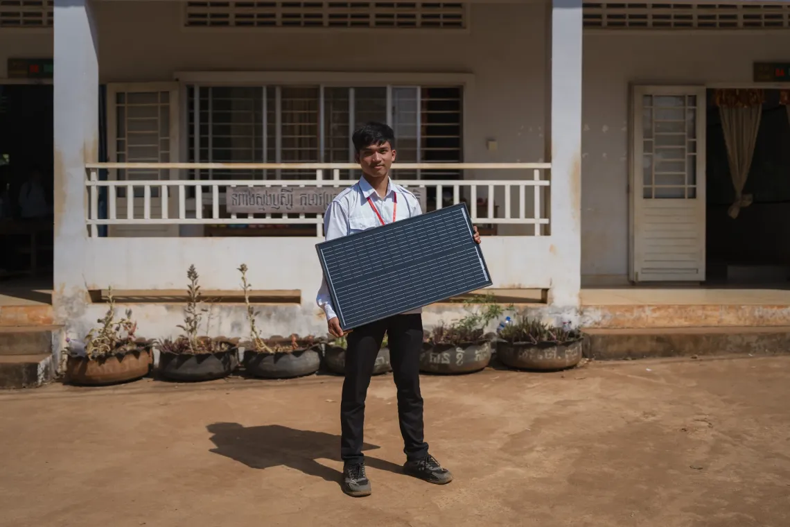Seventeen year old Hao says that YOSO sessions have inspired him to consider a consider as a solar technician in the future and hopes to teach more remote communities about the benefits of solar.