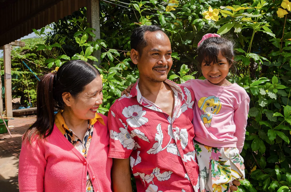 Parents Mut Krem, a 38-year-old Charcoal businessman and Po Siemlay, a 35-year-old housewife with their six-year-old daughter, Krem Omrithida.