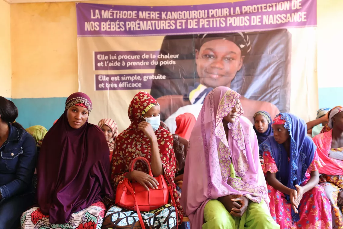  Women in the Centre de Sant&eacute; Integr&eacute; de Bounmdjere in Ngaoundere 