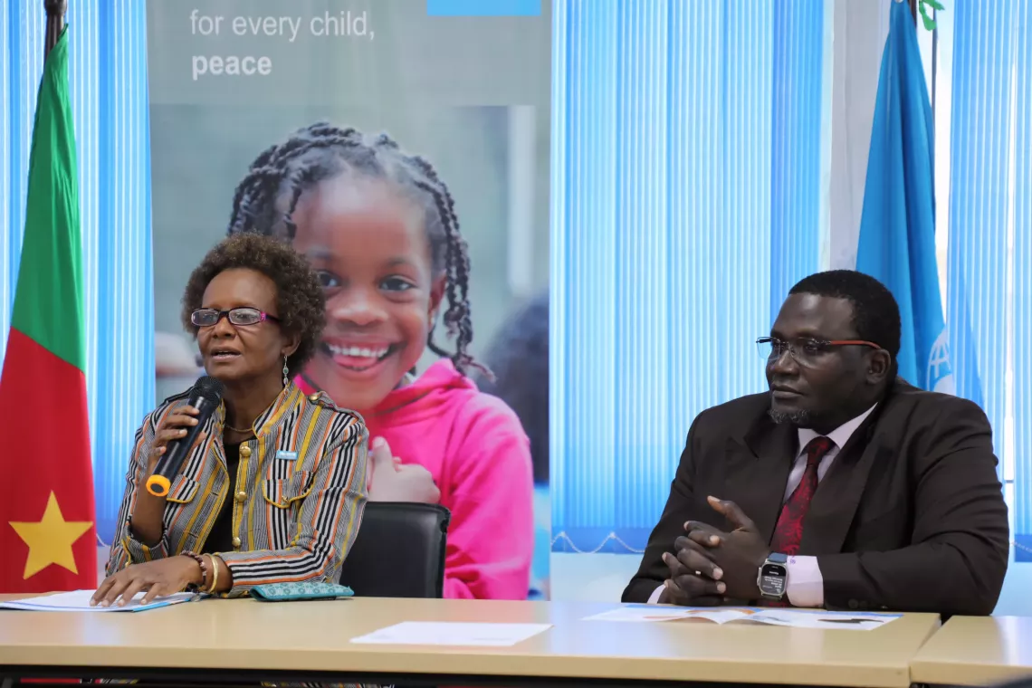 Nadine Perrault, UNICEF Representative in Cameroon, alongside the Director of Health Promotion, during the Caf&eacute; M&eacute;dia focused on promoting breastfeeding