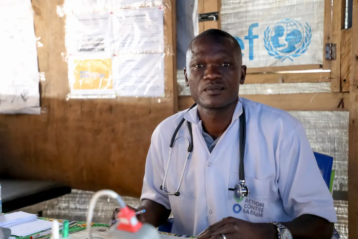 Tarndoloum Blaise, agent de l&rsquo;ONG Action contre la Faim, infirmier responsable de la prise en charge de la malnutrition.