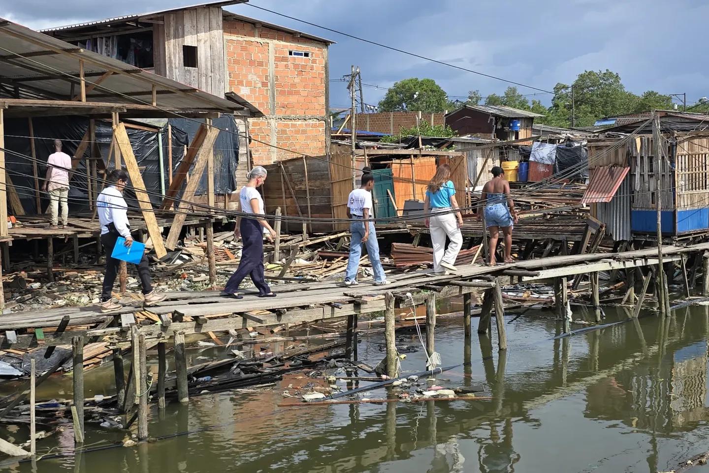 Un mes despu&eacute;s del terremoto: a&uacute;n entre escombros, la ni&ntilde;ez necesita recuperar sus derechos y repoblar sus espacios[
