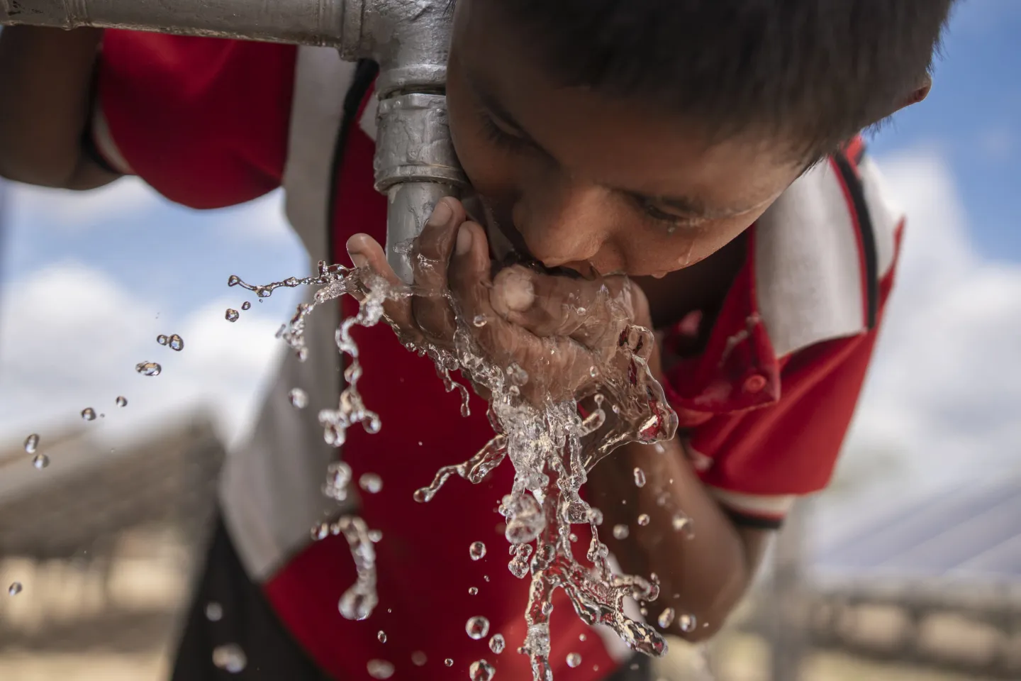 Habitantes en Uribia disfrutan de acceso a agua apta para su consumo