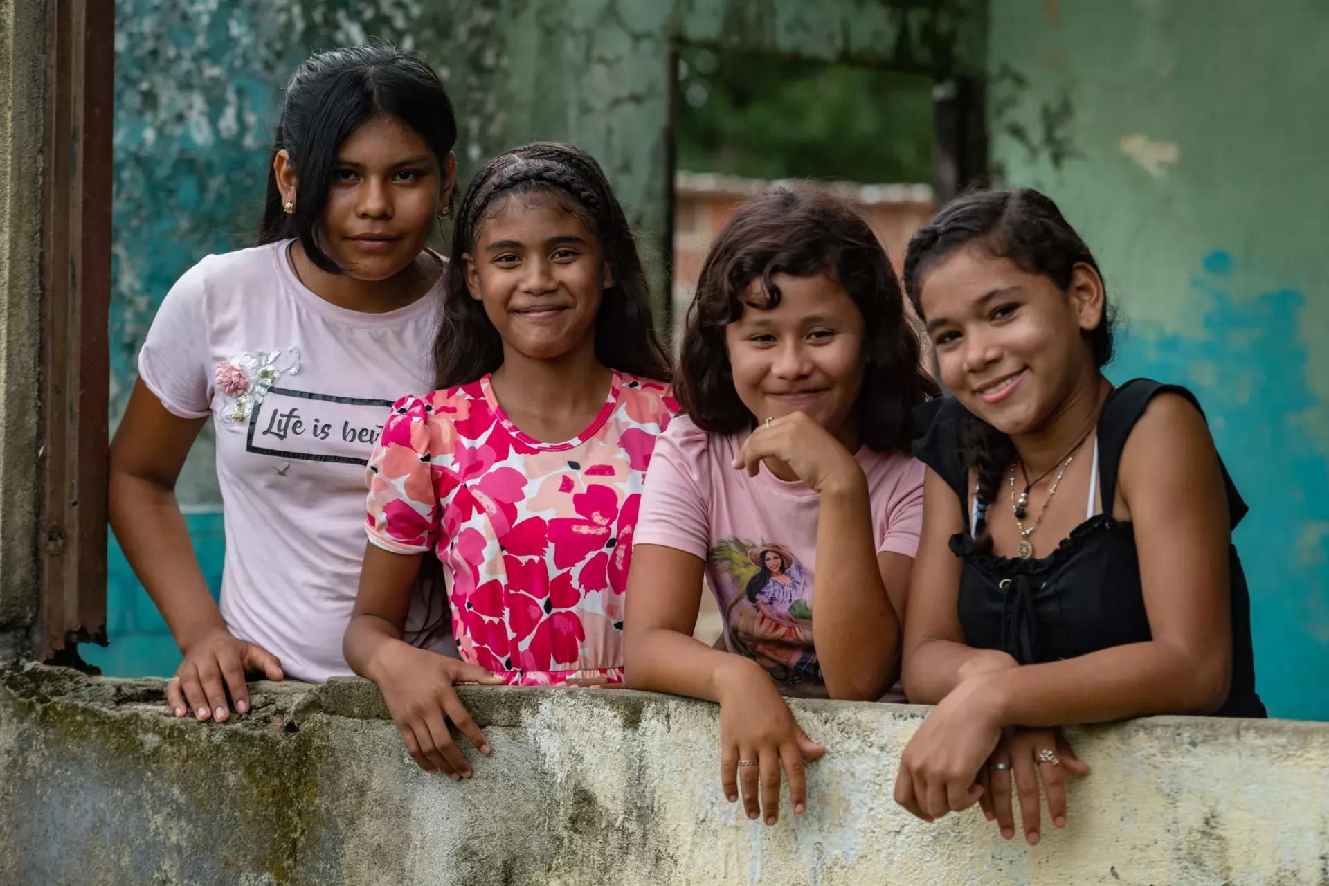 ni&ntilde;as y adolescentes