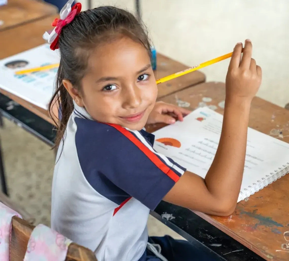 Foto de Ver&oacute;nica, 8 a&ntilde;os.