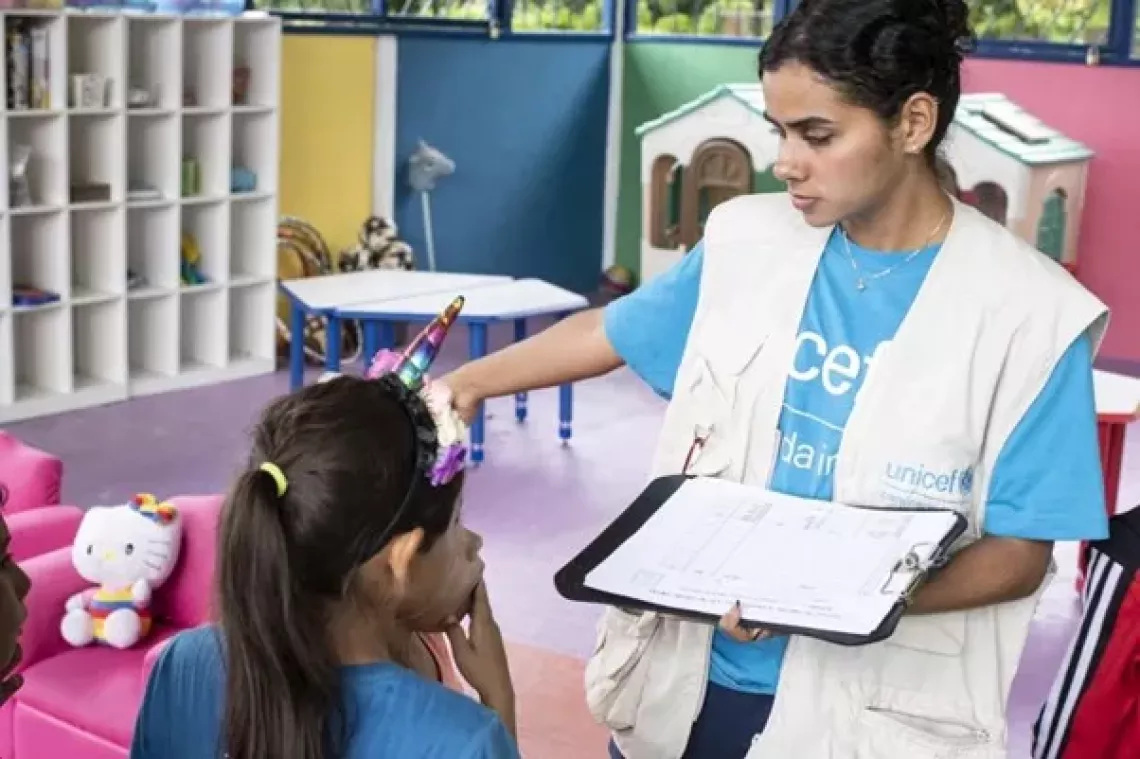 Ni&ntilde;as, ni&ntilde;os y adolescentes migrantes y solicitantes de refugio encuentran en los Espacios Seguros apoyados por UNICEF
