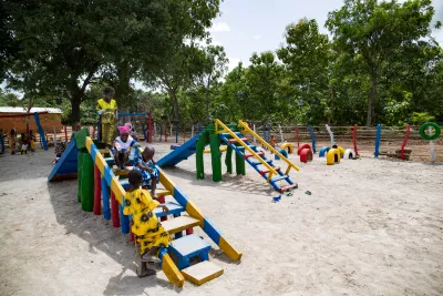 A koni&eacute;, les enfants participent aux activit&eacute;s d'&eacute;veil nutritionnel dans les franc