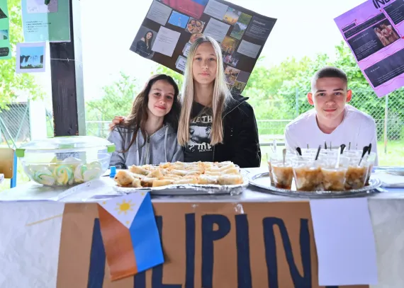 djeca na festivalu
