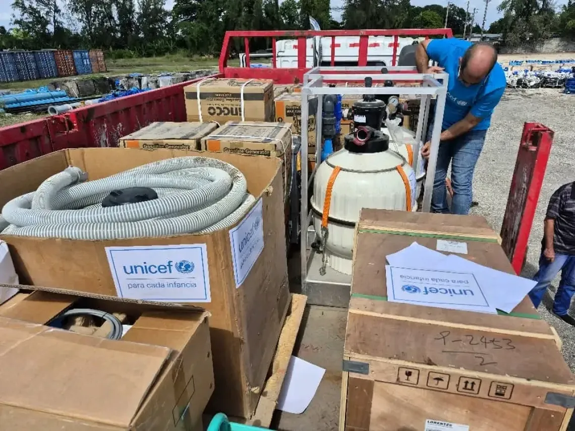 La reactivaci&oacute;n del suministro de agua potable representa un paso clave para que las familias recuperen estabilidad y confianza tras la emergencia.