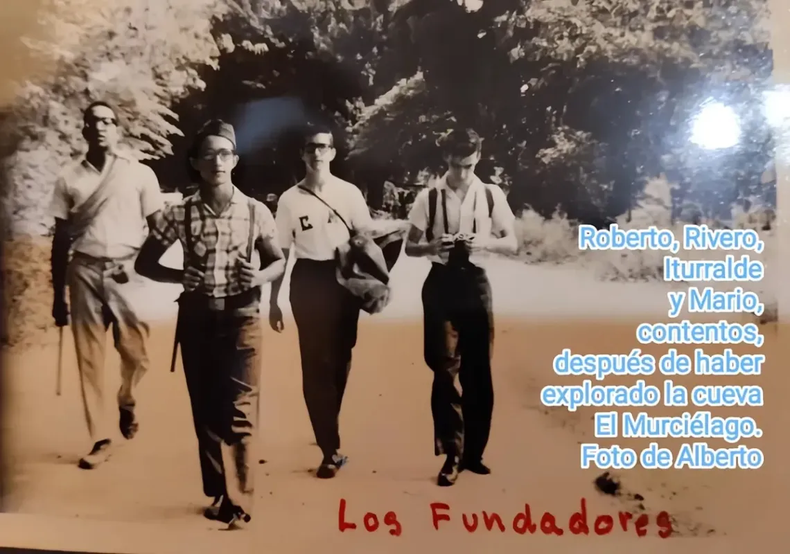 Su sue&ntilde;o de convertirse en un personaje de Julio Verne se cumpli&oacute; junto a otros cuatro aventureros: Mario Hern&aacute;ndez, Roberto Guti&eacute;rrez, Alberto Mart&iacute;nez y Manuel Rivero