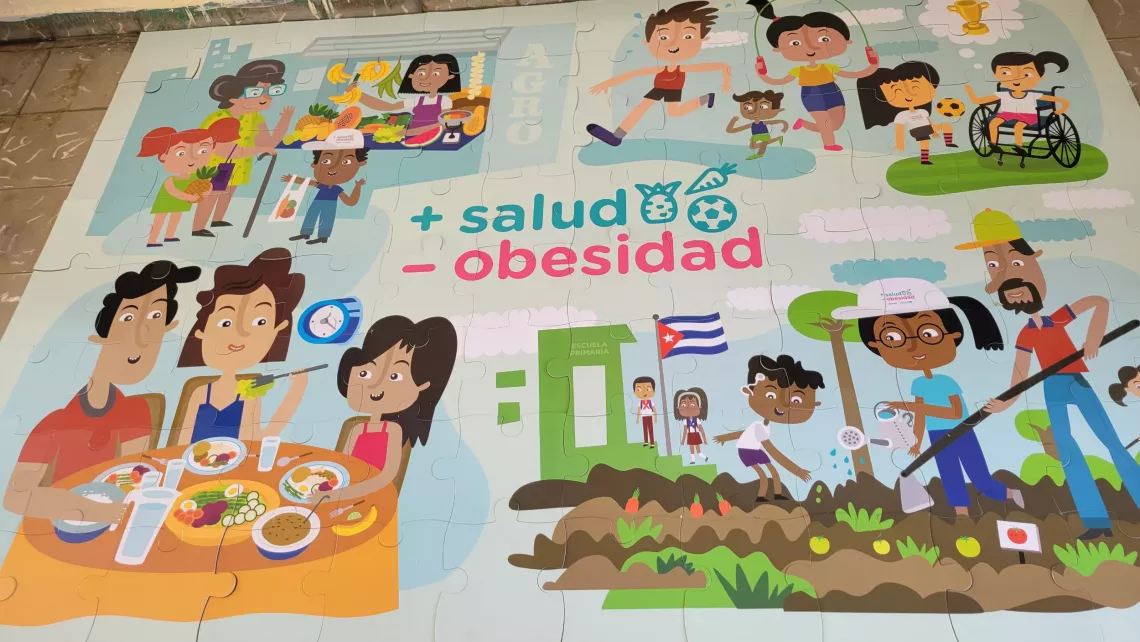 A trav&eacute;s de juegos, como este rompecabezas, ni&ntilde;as y ni&ntilde;os se acercan a temas relacionados con la prevenci&oacute;n del sobrepeso y la obesidad.