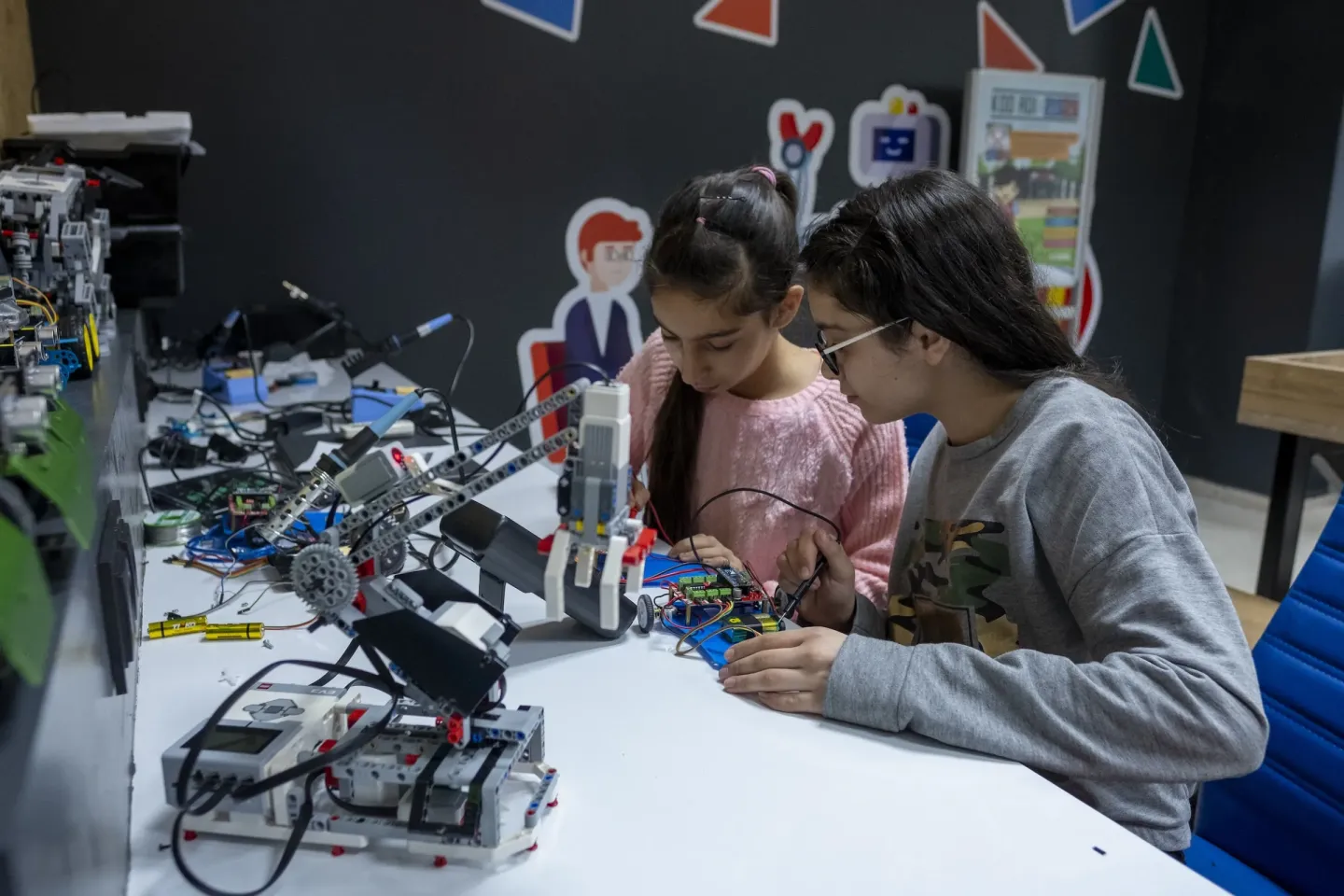 Digital Skills Development and Robotics Workshop, Adolescents and Social Cohesion Activity, Gaziantep, Turkey