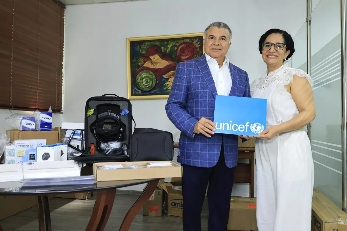 UNICEF dona equipos m&eacute;dicos al SNS para reforzar lucha contra mortalidad Infantil - NdP 2