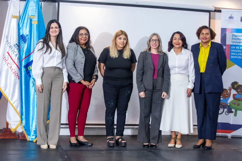1,300 docentes dominicanos fortalecen competencias para una educaci&oacute;n inclusiva - Foto NdP 1