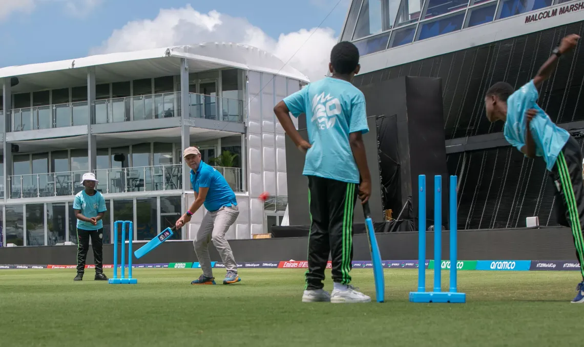 UNICEF Rep plays cricket