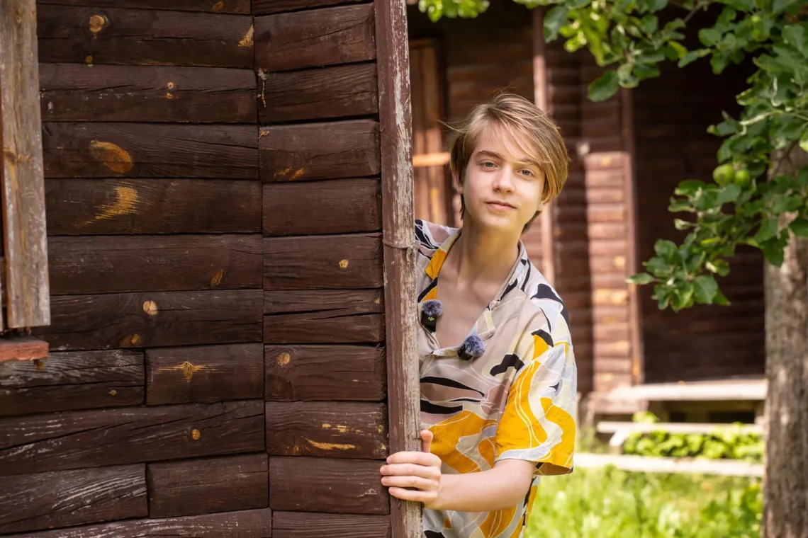 After arriving in Poland following the escalation of the war in Ukraine in 2022, Danylo, 15, is now helping shape more inclusive school communities for all students by participating in the campaign's creation.