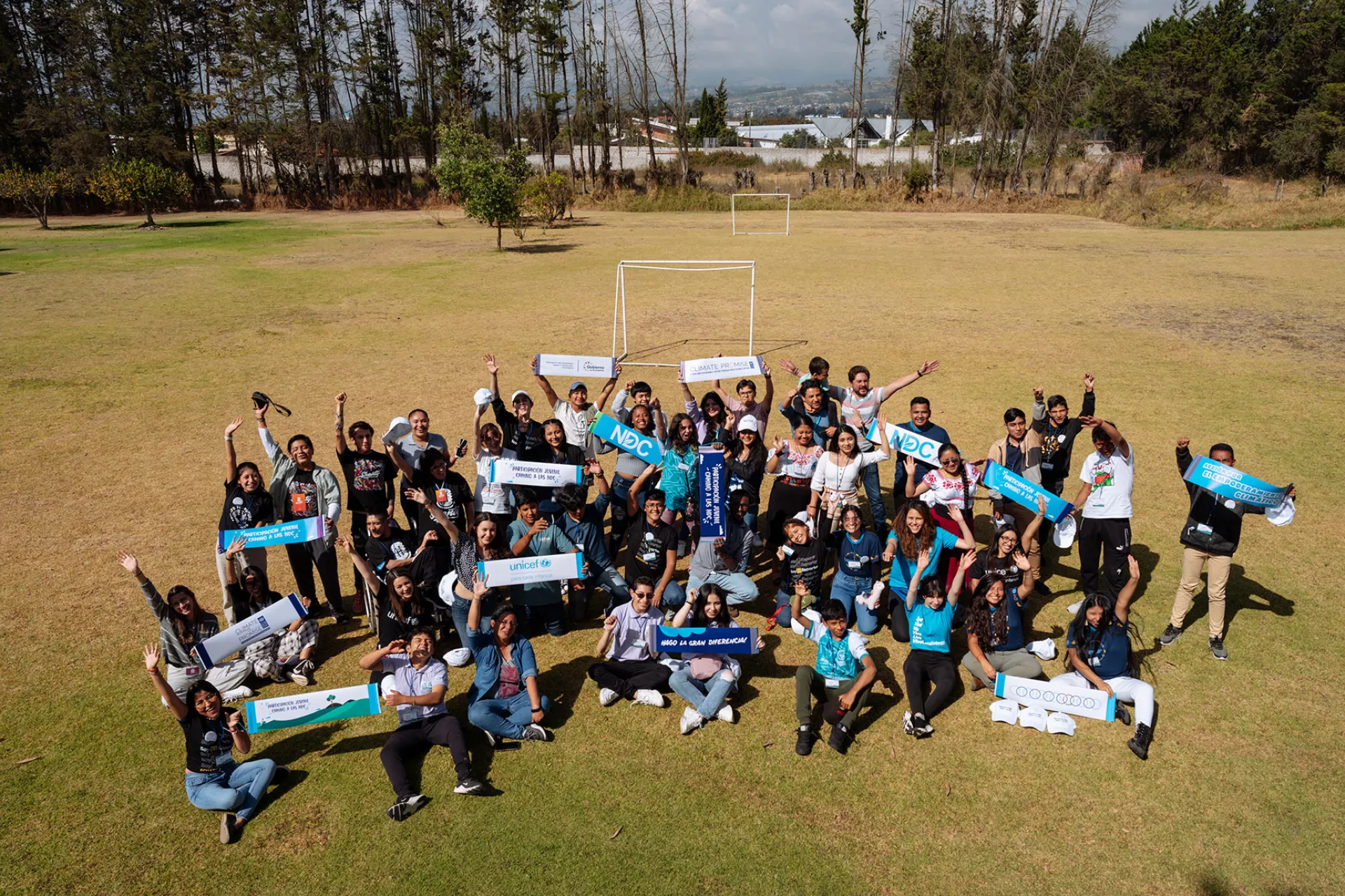 40 j&oacute;venes participaron en taller para aportar a compromisos del Ecuador frente al cambio clim&aacute;tico