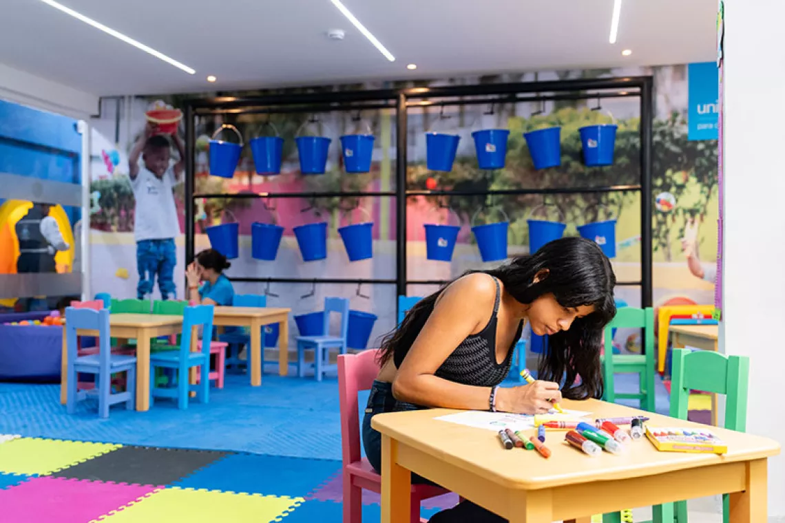 En el Espacio de Apoyo Integral de UNICEF, los ni&ntilde;os, ni&ntilde;as y adolescentes pueden jugar, aprender y estar protegidos.