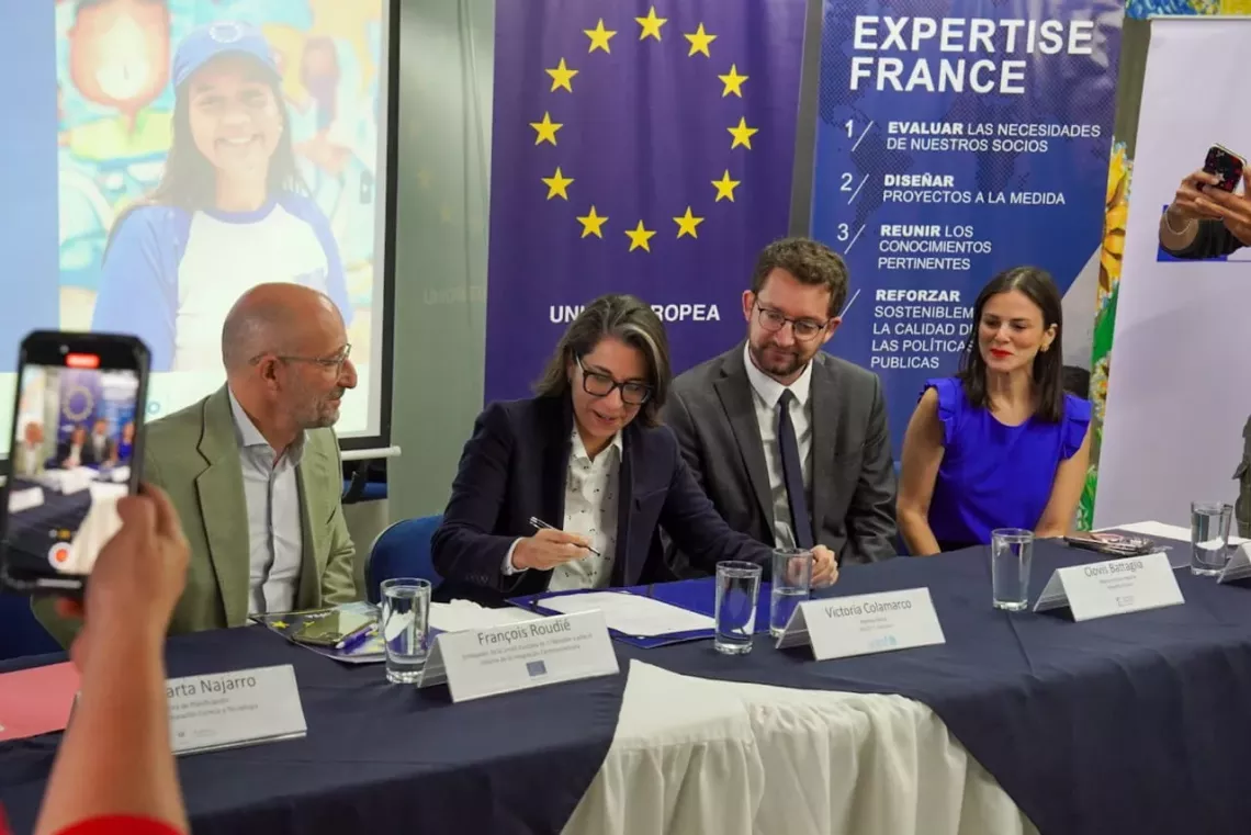 Lanzamiento del Proyecto Agustine en El Salvador 