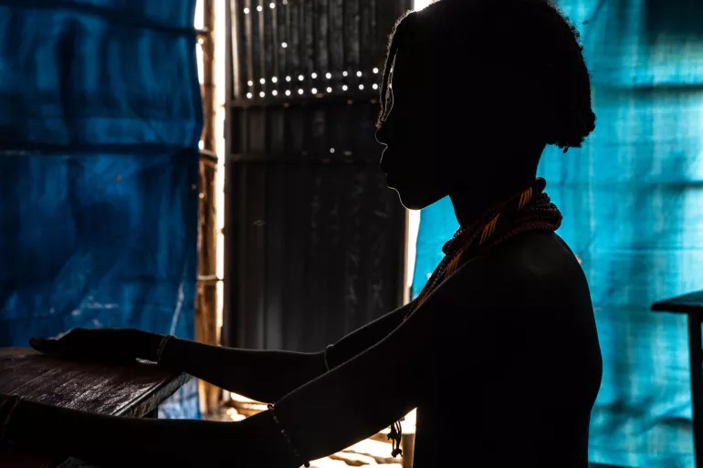 Silhouette profile of an adolescent girl