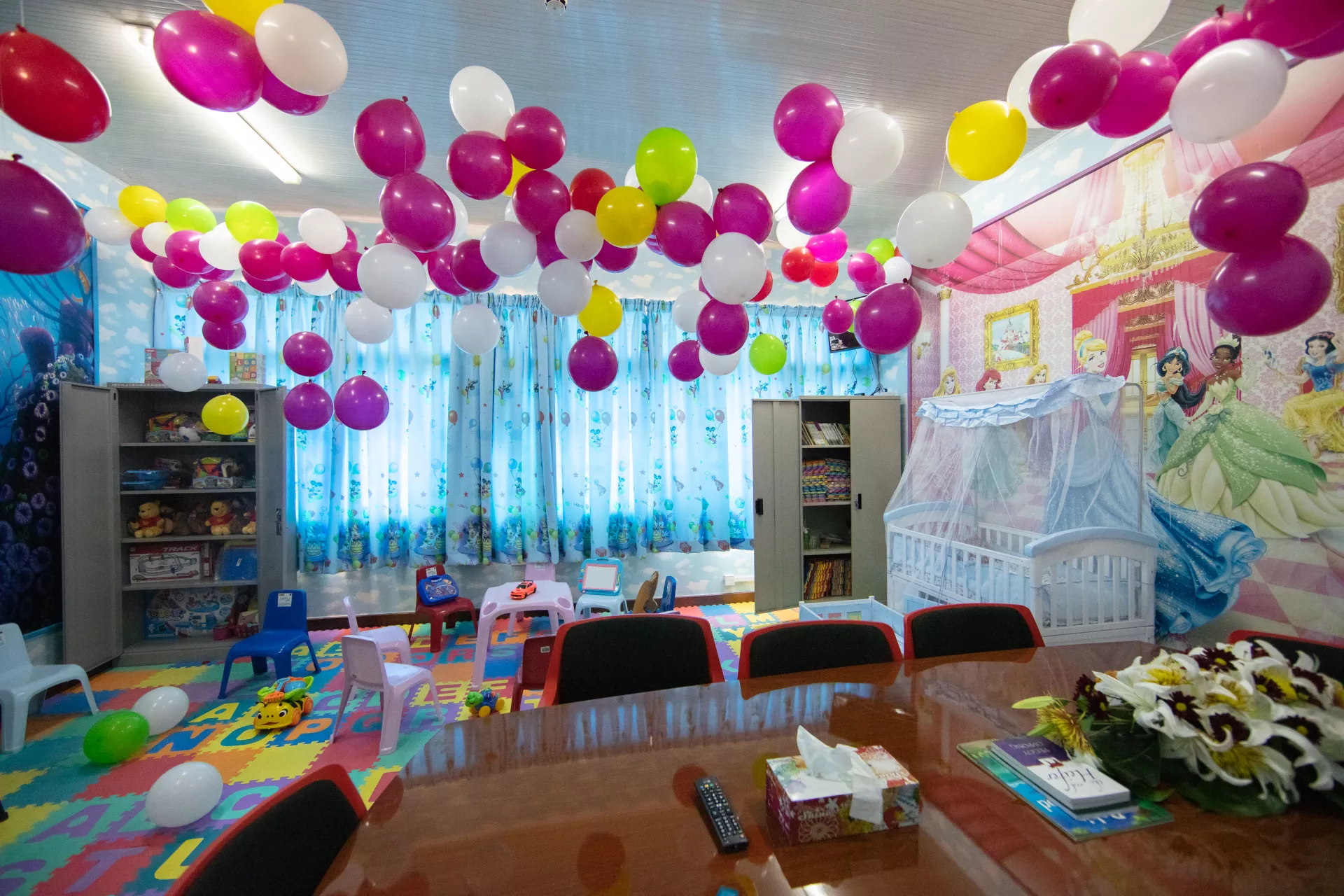 A new child-friendly court provided with support from UNICEF to ensure that children can safely share their testimonies without fear.